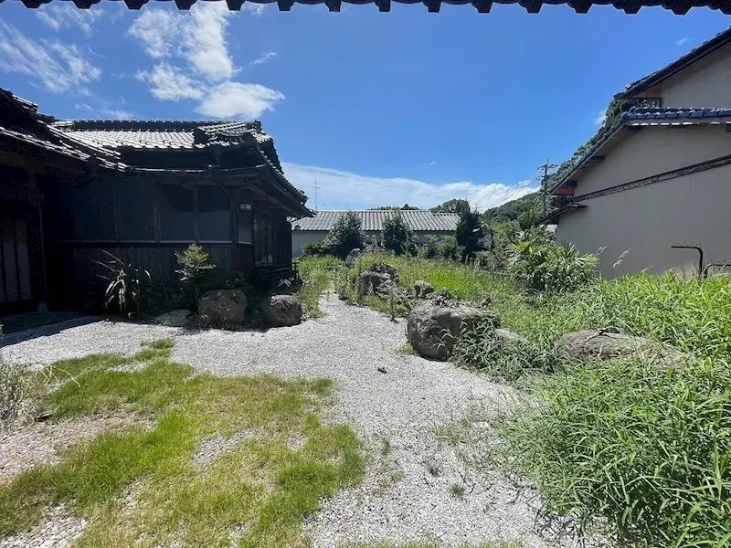 Slide 5