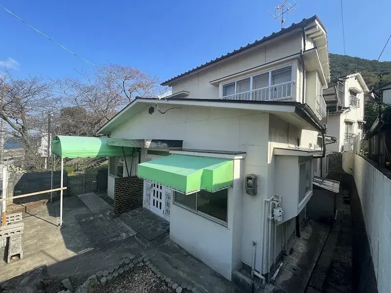 Slide 0