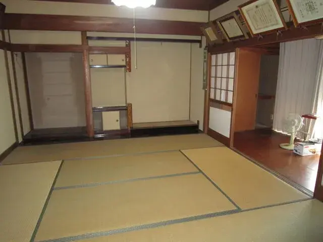 Slide 3