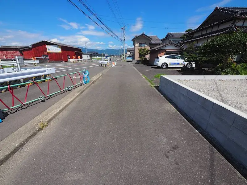 Slide 4