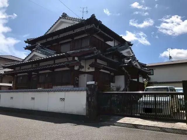 Slide 0