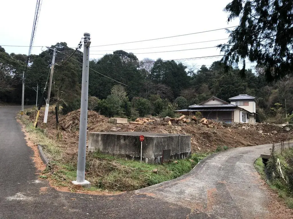 Slide 4