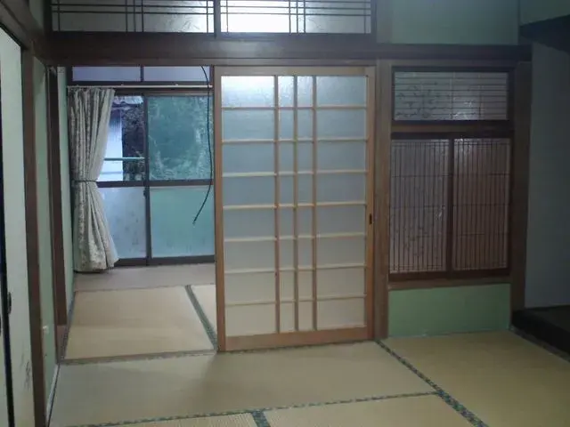 Slide 4