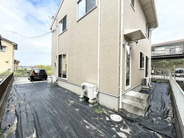 Slide 3