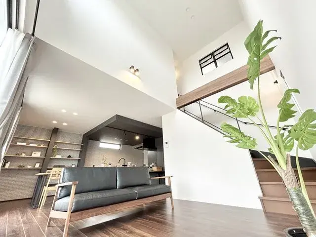 Slide 4