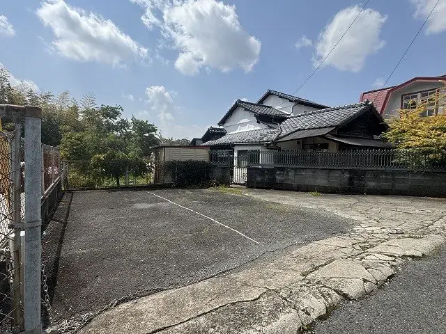 Slide 3