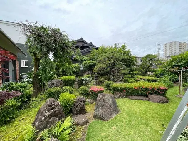 Slide 3