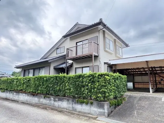 Slide 0