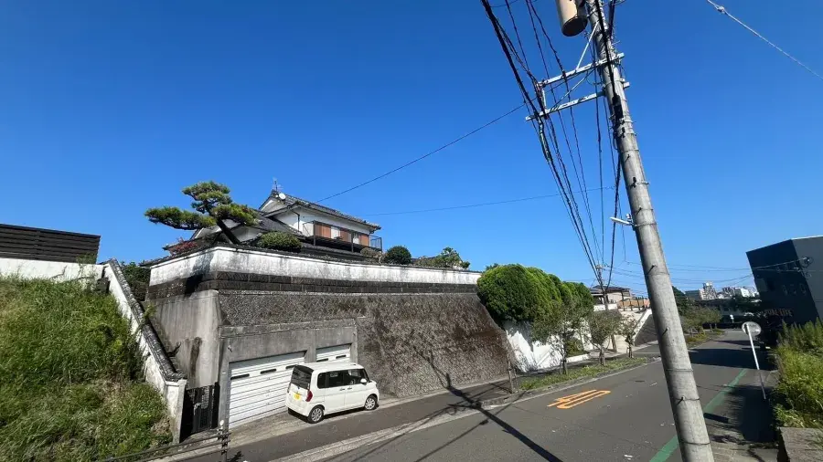 Slide 0