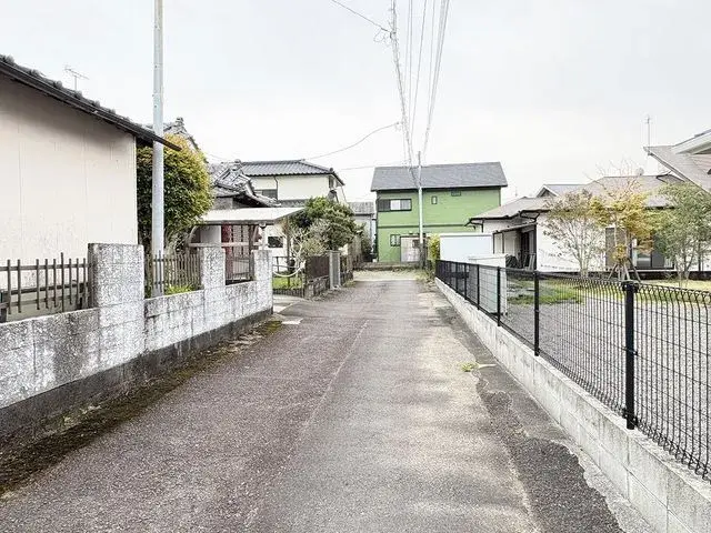 Slide 4