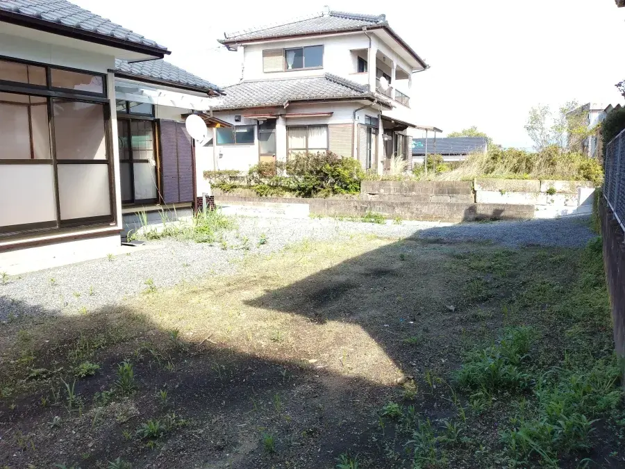 Slide 4