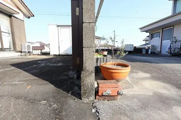 Slide 4