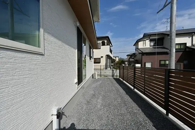 Slide 3