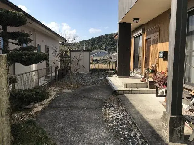 Slide 5