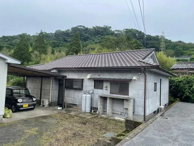 Slide 0