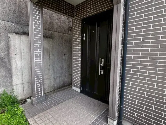 Slide 3