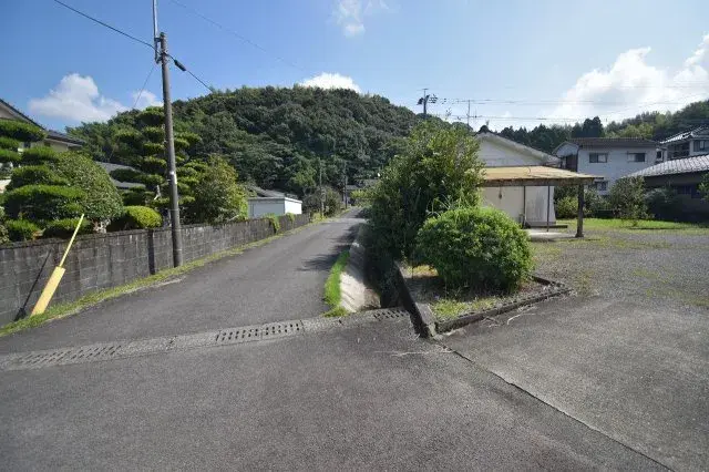 Slide 4
