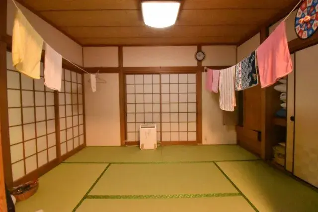 Slide 4