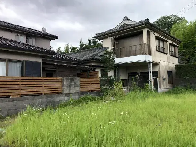 Slide 0