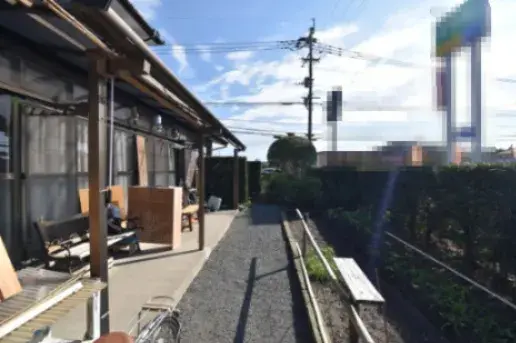 Slide 4