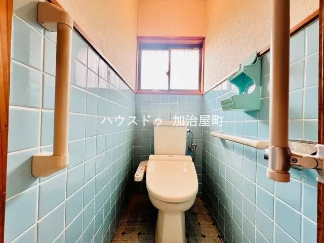 Slide 10