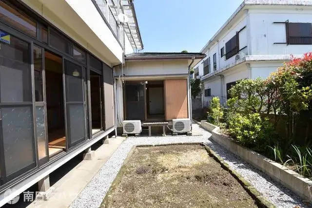 Slide 3