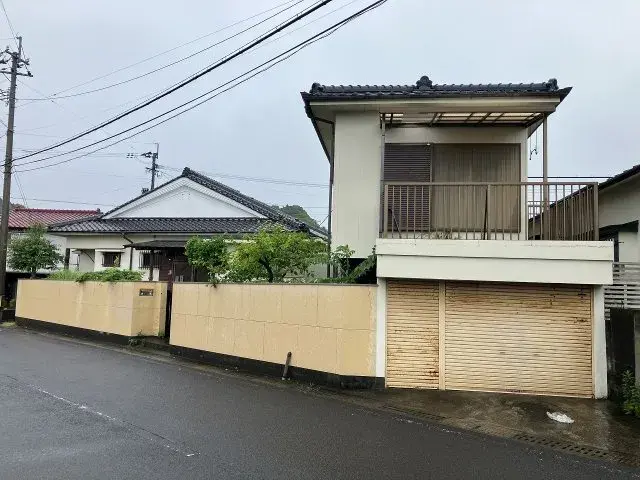 Slide 0