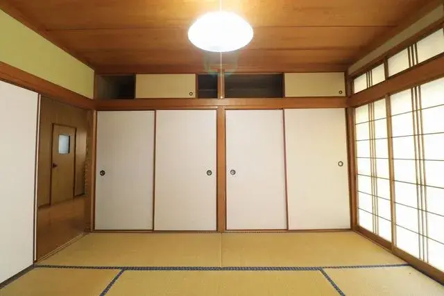 Slide 4