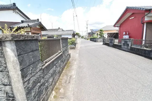 Slide 4