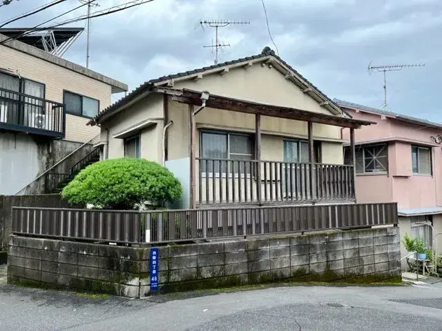 Slide 0