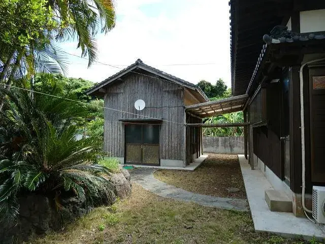 Slide 3