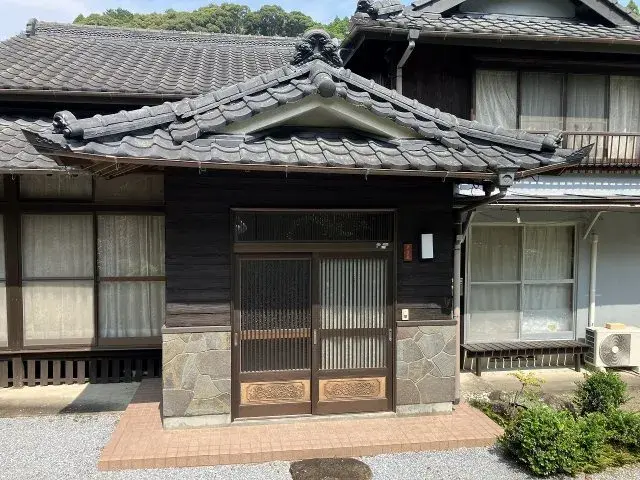 Slide 3