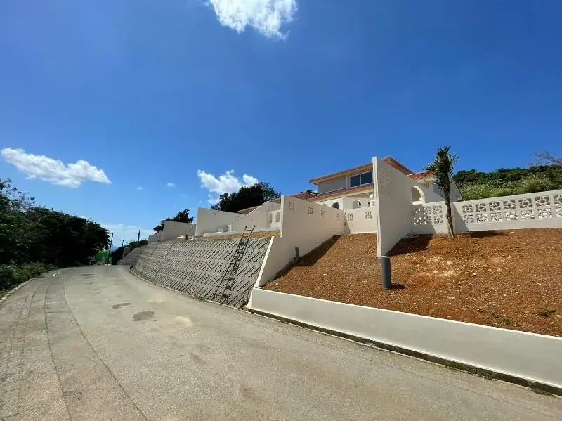 Slide 4