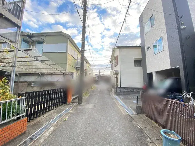 Slide 4