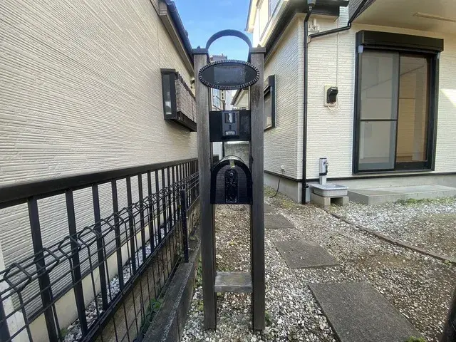 Slide 4
