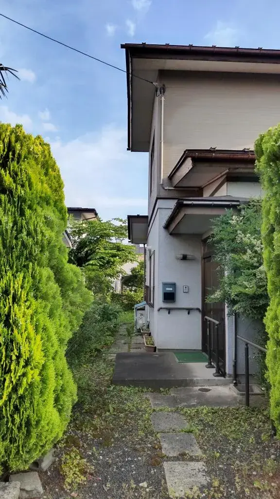 Slide 1