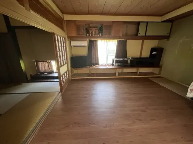 Slide 3