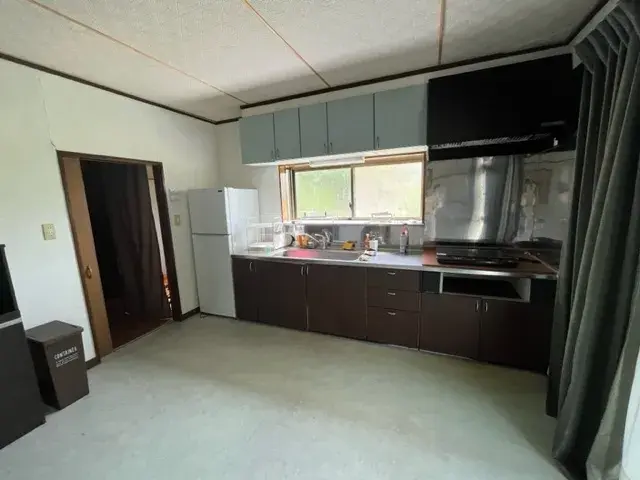 Slide 8
