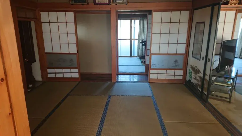 Slide 4