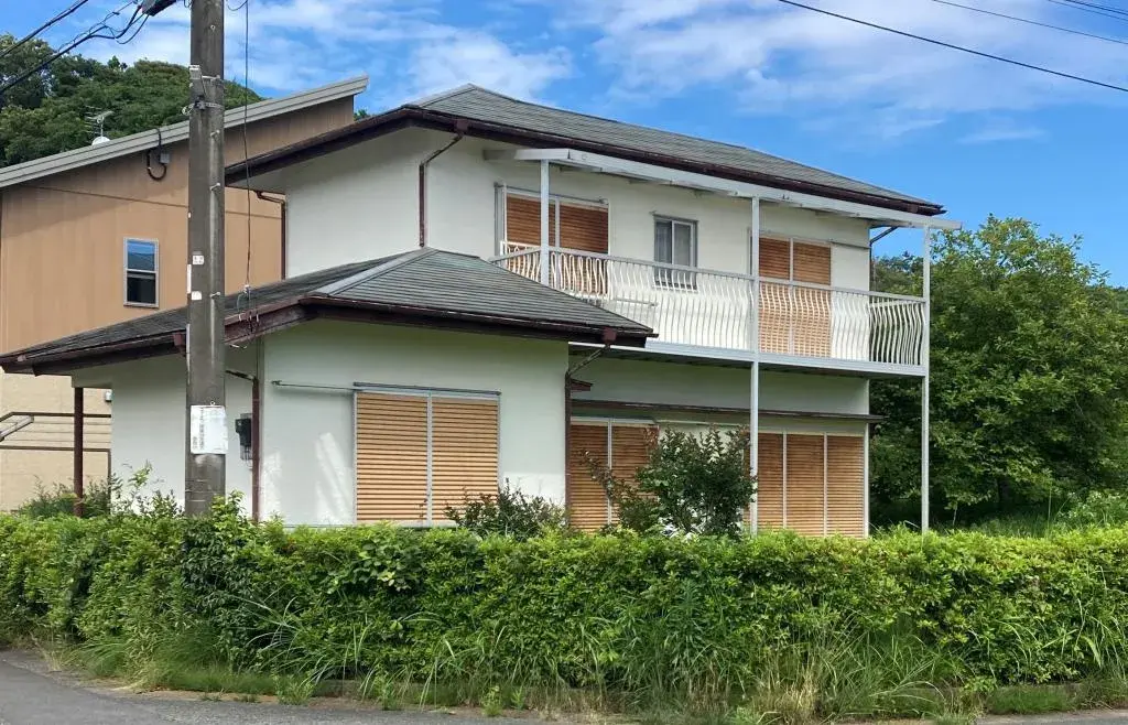 Slide 0