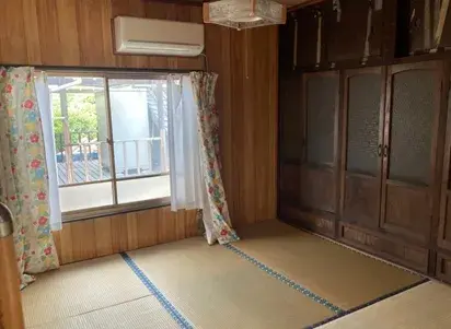 Slide 4