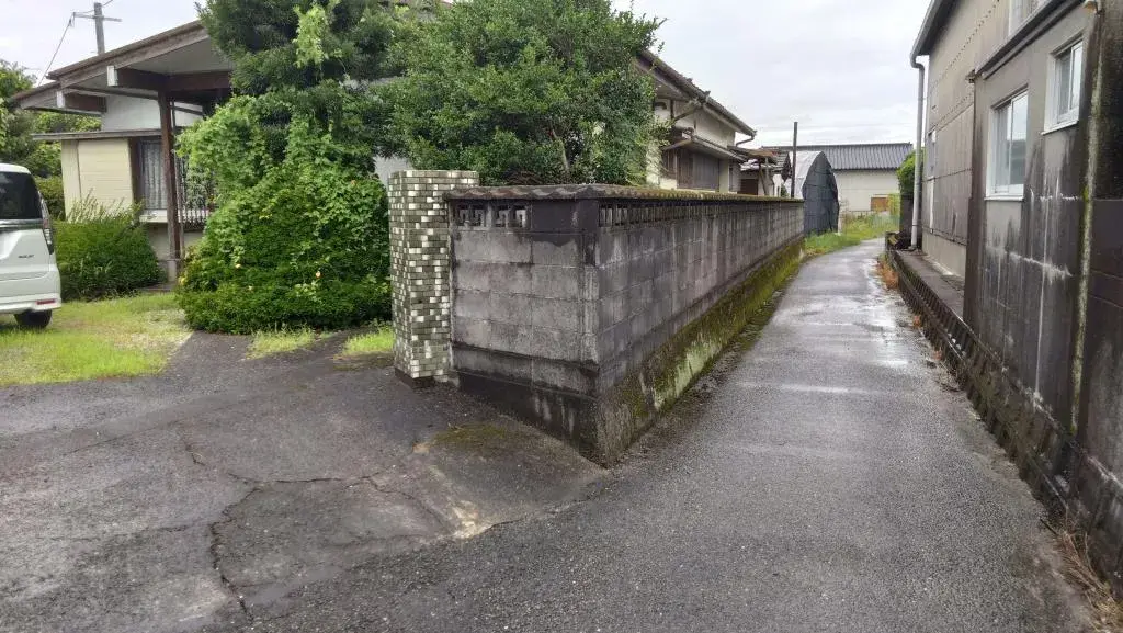 Slide 4
