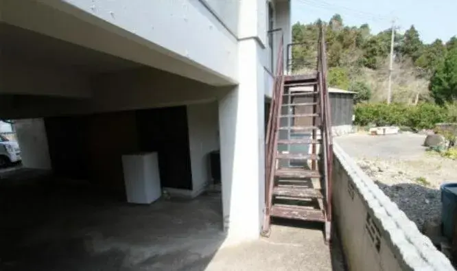 Slide 2