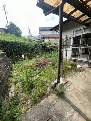 Slide 9