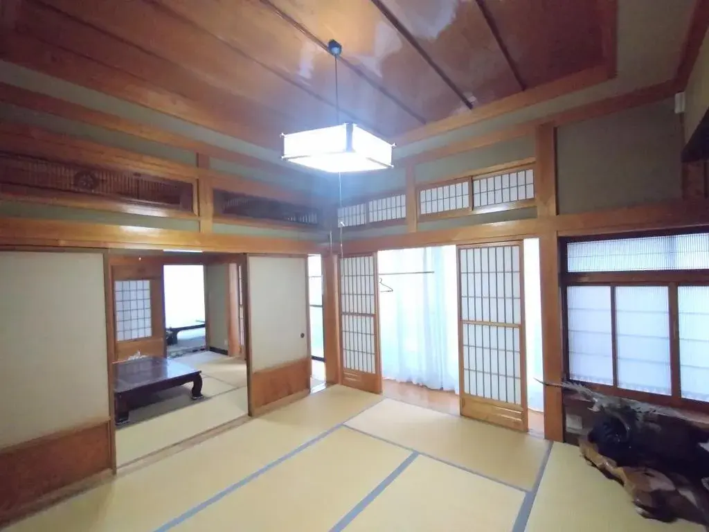 Slide 5