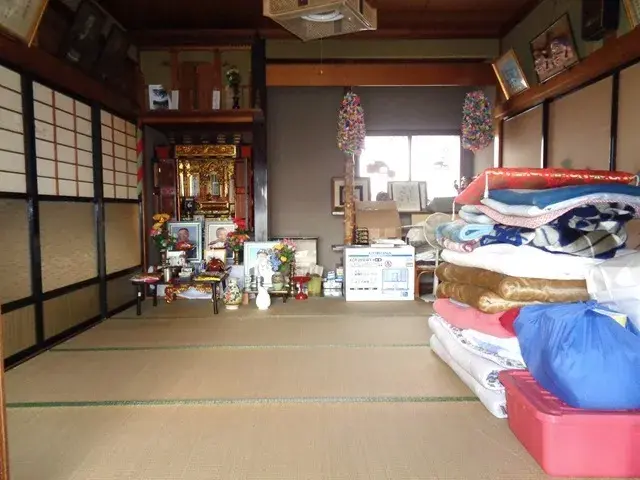Slide 3