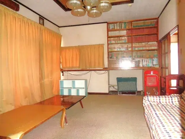 Slide 4