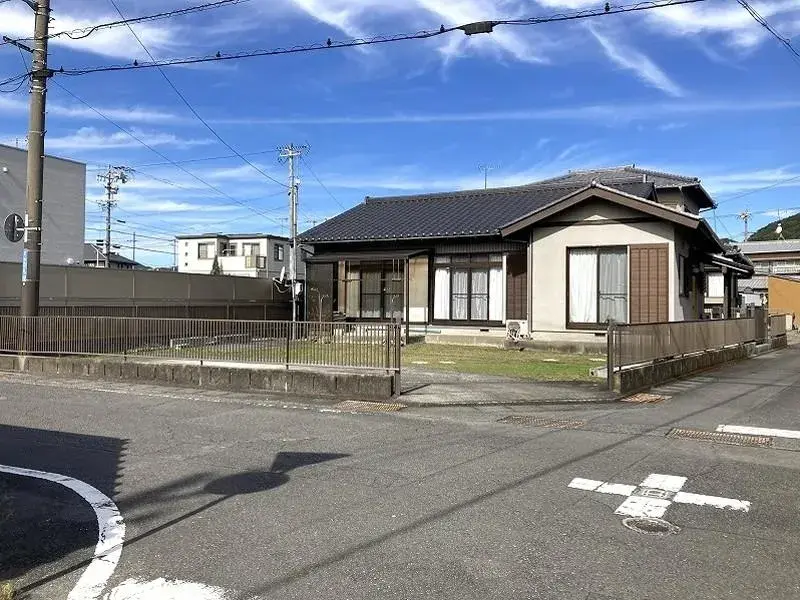 Slide 3