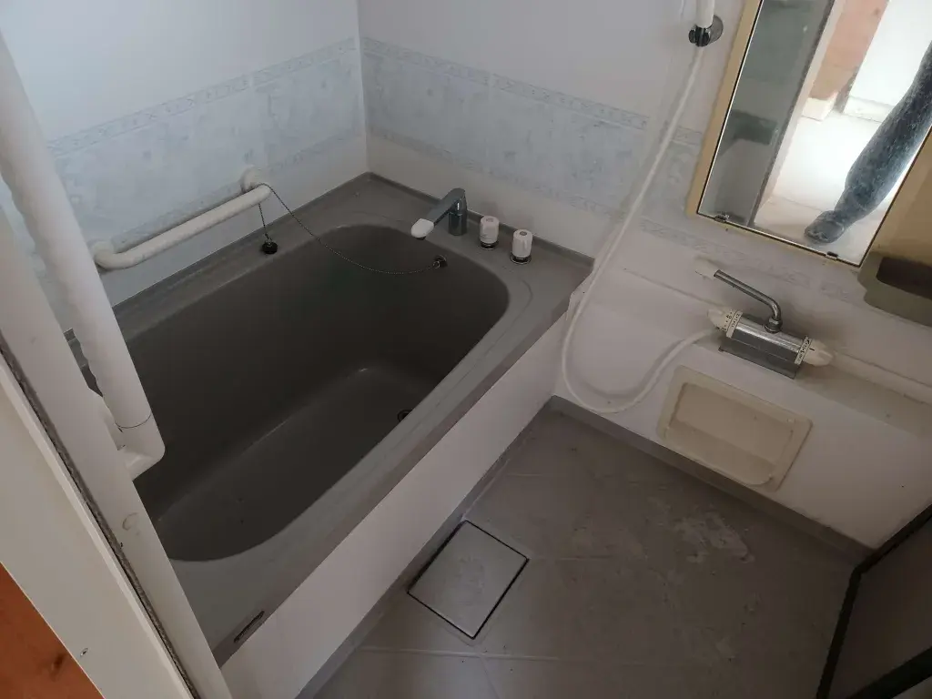 Slide 4