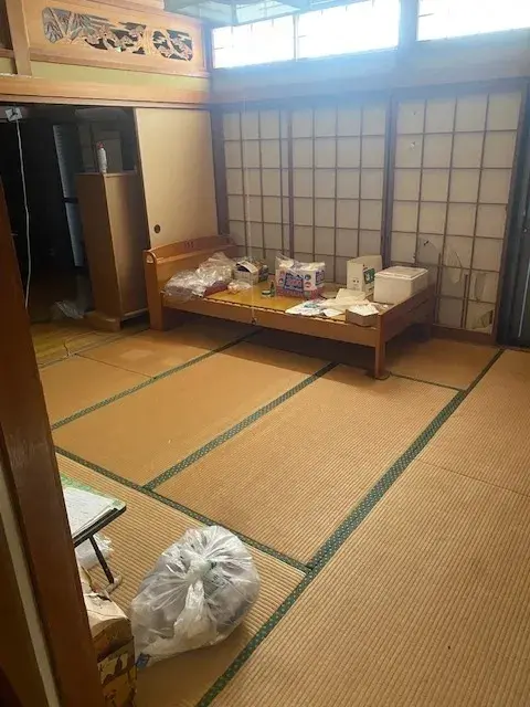 Slide 4